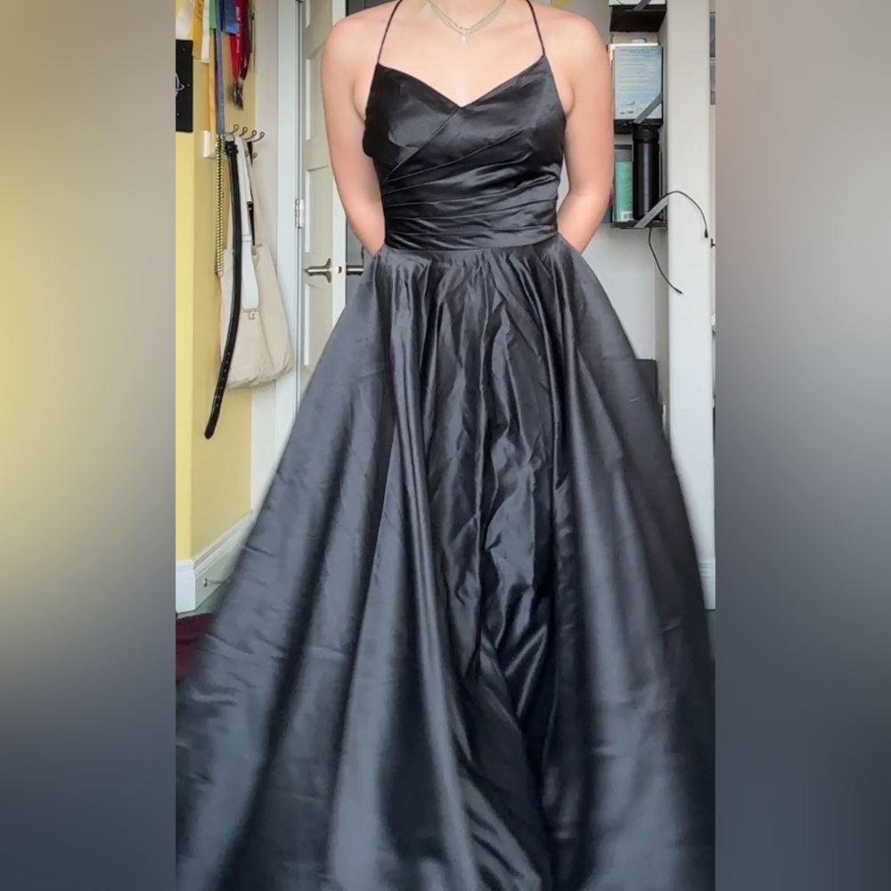 Black prom dress